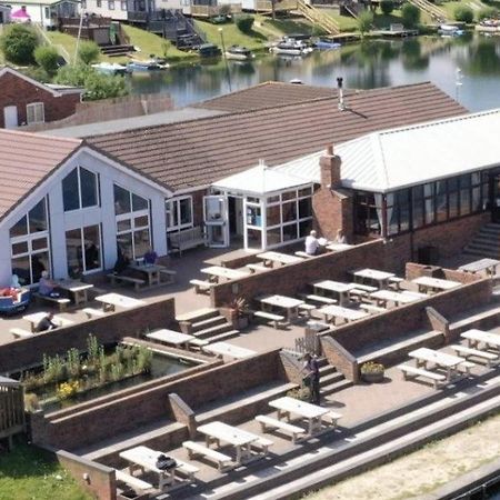 Villa The Hygge Retreat At 7 Lakes Country Park, Lincolnshire Crowle  Exterior foto