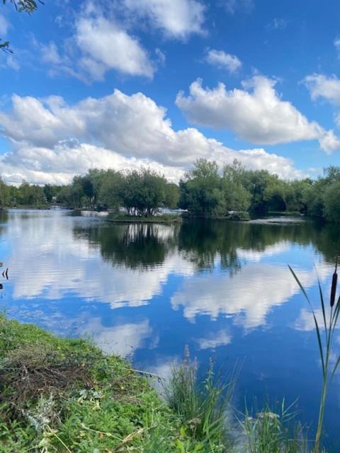 Villa The Hygge Retreat At 7 Lakes Country Park, Lincolnshire Crowle  Exterior foto